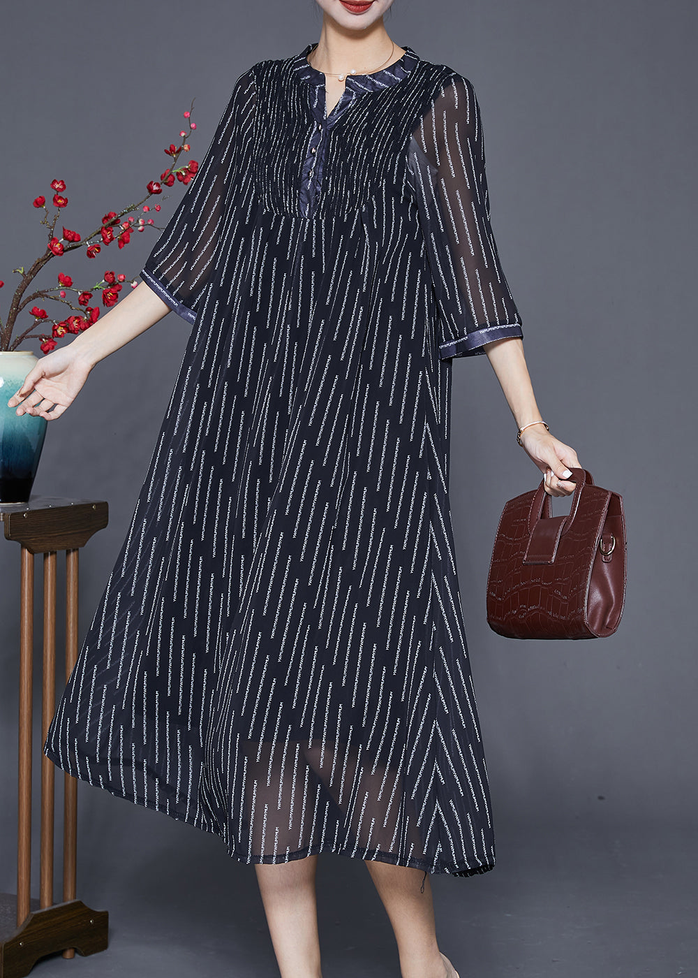Beautifully Crafted Dress in a Classic Style
