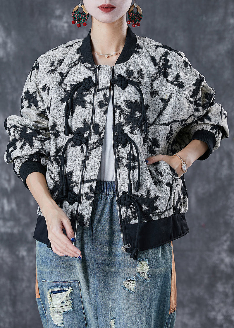 Gracefully Styled Jacket for Any Occasion