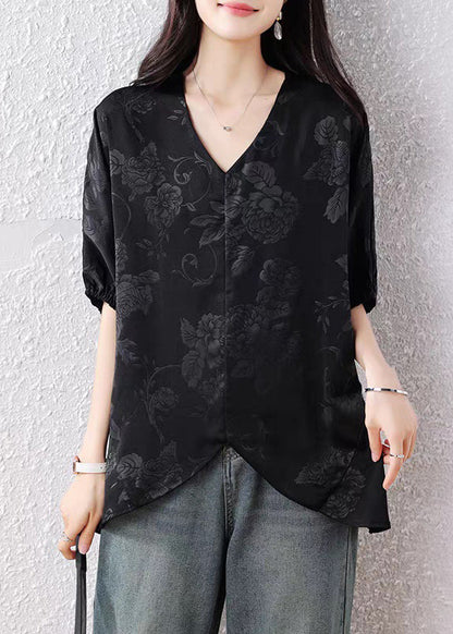 Effortlessly Elegant Blouse with a Timeless Design