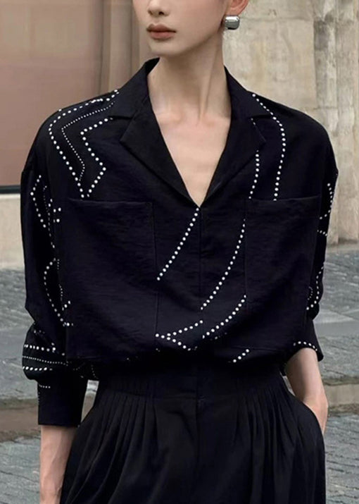 Well Tailored Shirt with a Graceful Silhouette