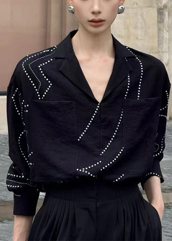Well Tailored Shirt with a Graceful Silhouette