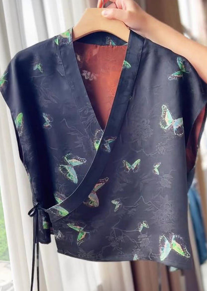 Beautifully Finished Garment in a Timeless Design