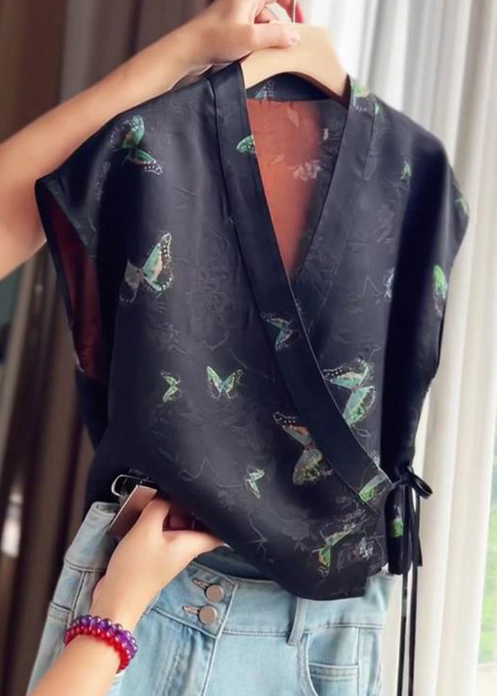Beautifully Finished Garment in a Timeless Design
