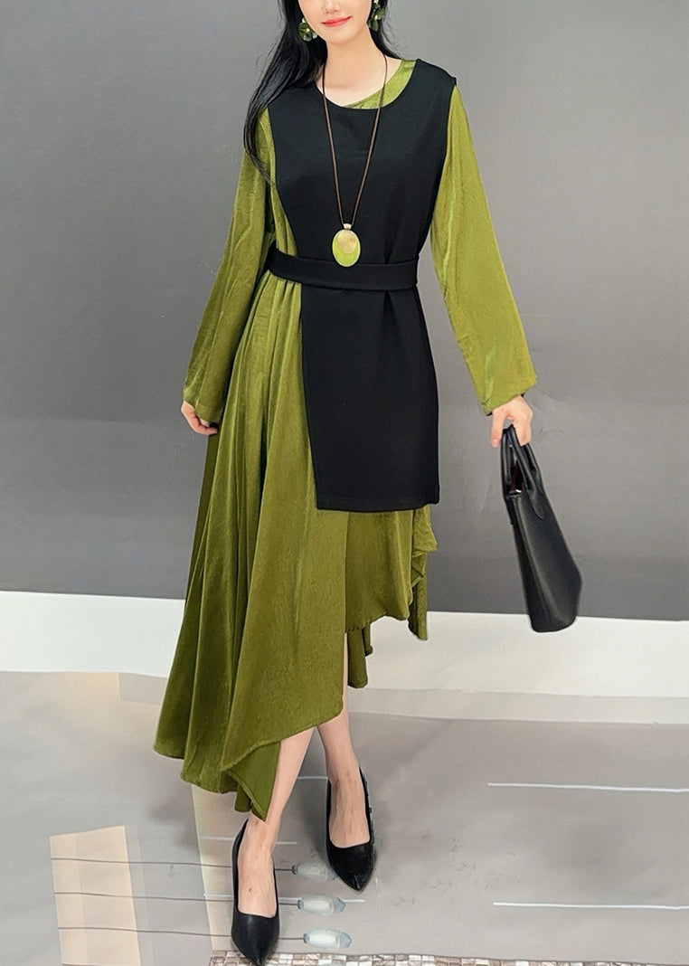 Sophisticated Garment with a Clean Classic Look
