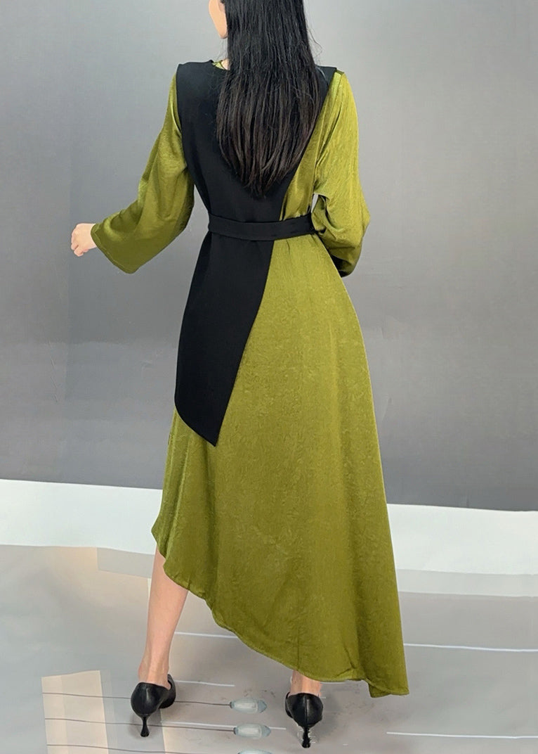 Sophisticated Garment with a Clean Classic Look