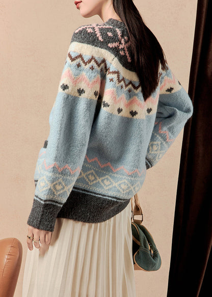 Beautifully Finished Cardigan in a Timeless Design