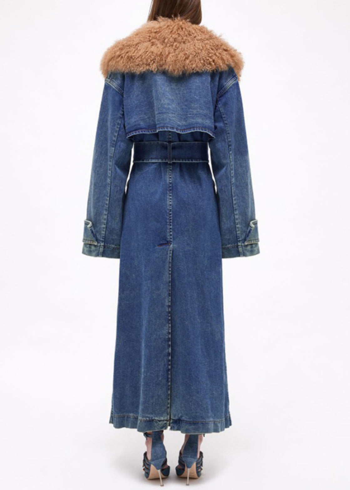 Sophisticated Coat with a Clean Classic Look
