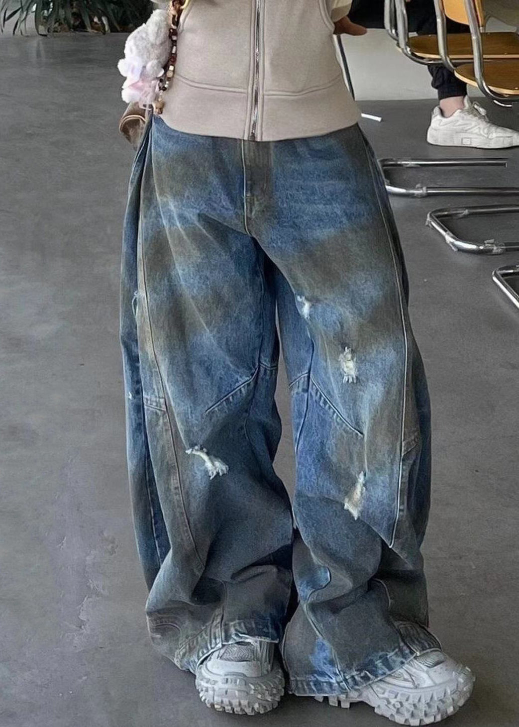 Sophisticated Pants with a Clean Classic Look