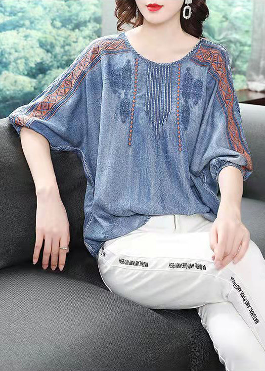 Sophisticated Shirt with a Clean Classic Look