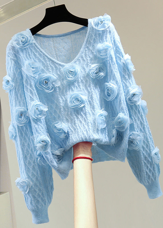 Beautifully Finished Sweater in a Timeless Design