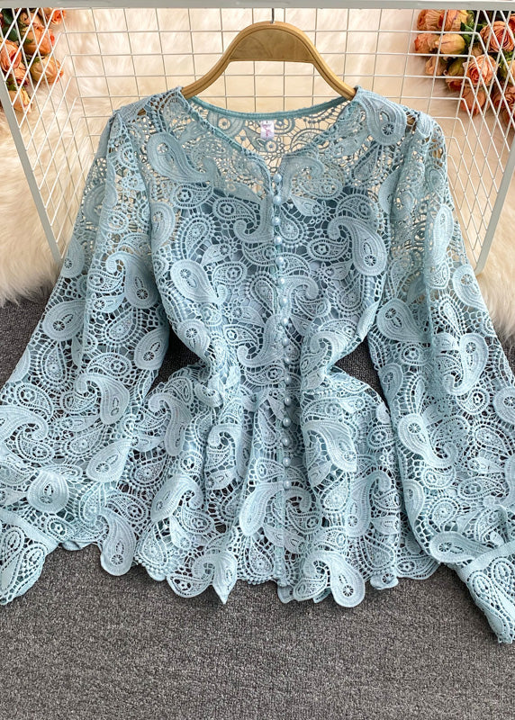 Polished Top with an Effortless Classic Look