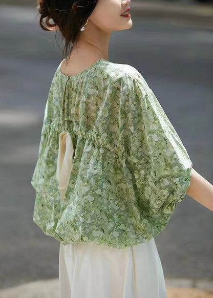 Beautifully Finished Top in a Timeless Design
