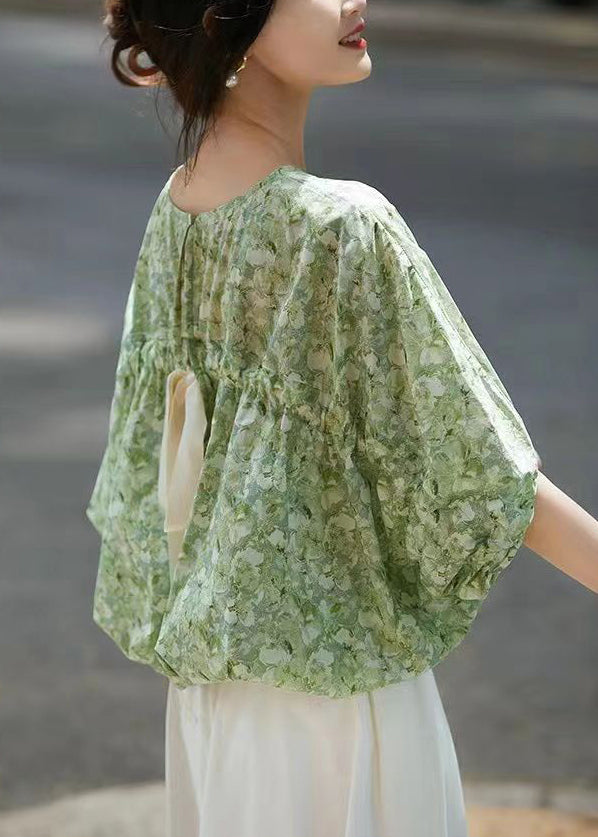 Beautifully Finished Top in a Timeless Design