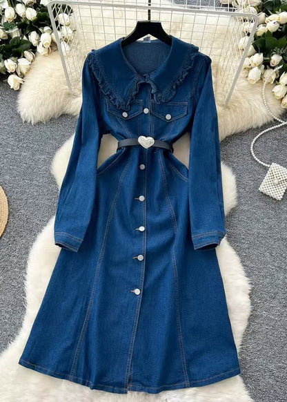 Well Tailored Dress with a Graceful Silhouette