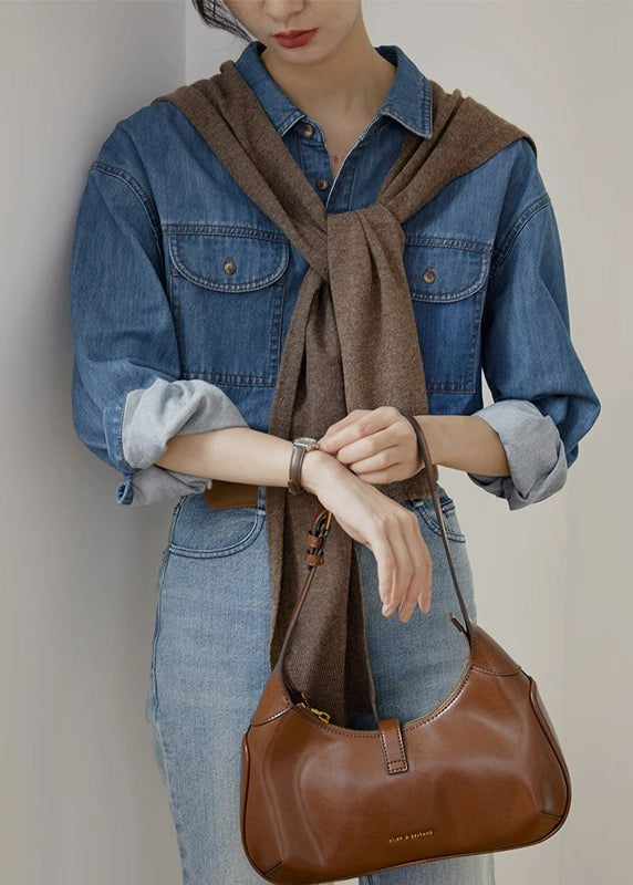 Effortlessly Elegant Blouse with a Timeless Design