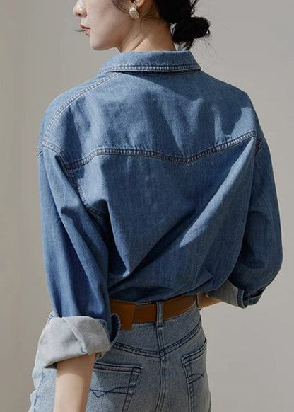 Effortlessly Elegant Blouse with a Timeless Design