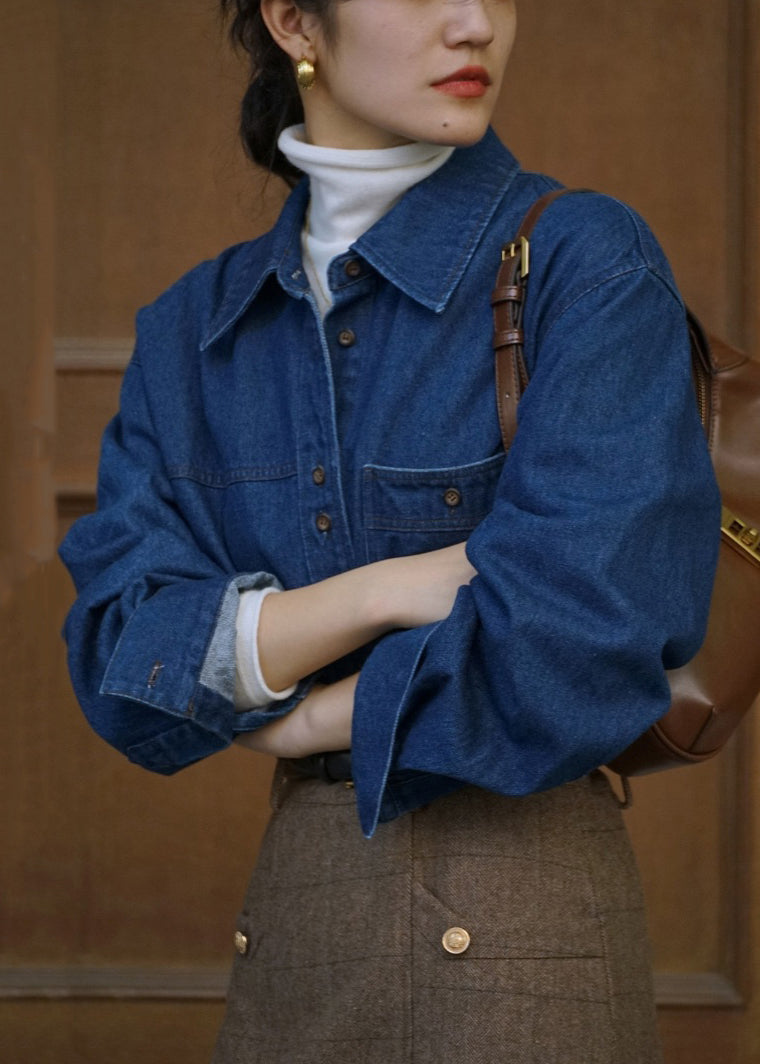 Well Tailored Shirt with a Graceful Silhouette