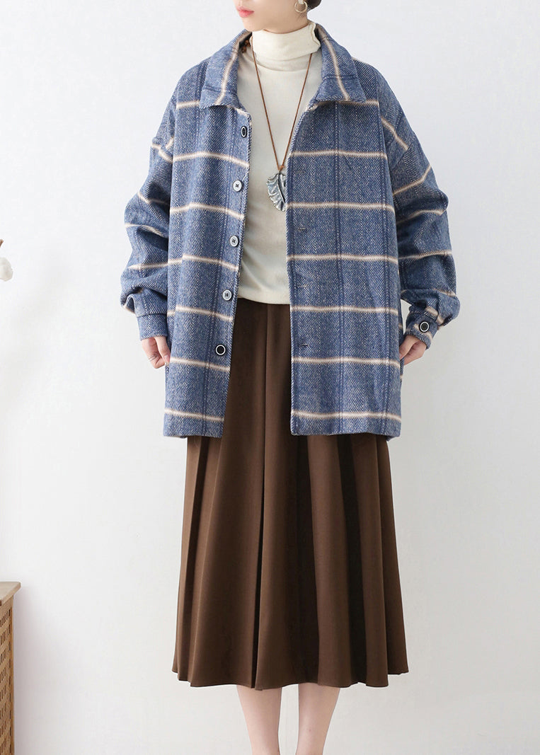 Beautifully Finished Coat in a Timeless Design