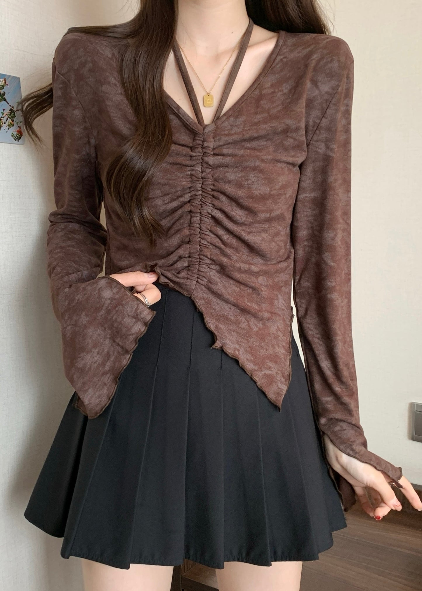 Effortlessly Elegant Shirt with a Timeless Design