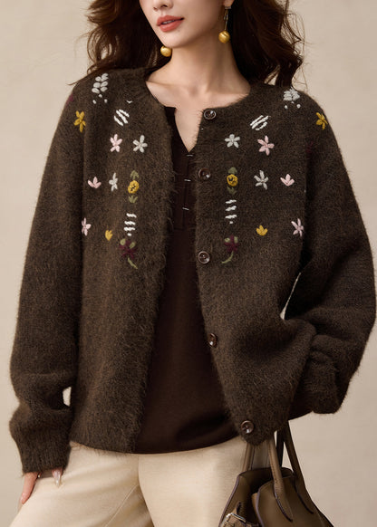 Beautifully Crafted Cardigan in a Classic Style
