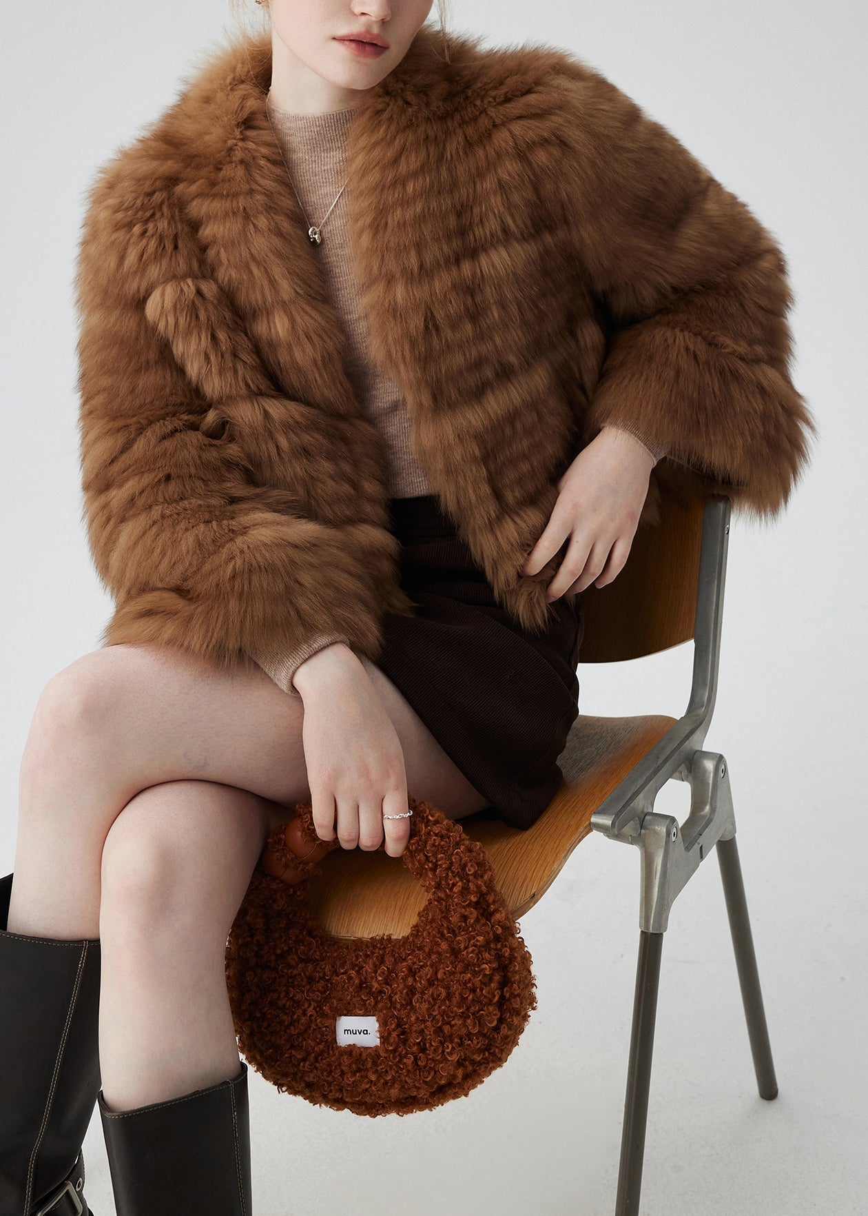 Effortlessly Elegant Cardigan with a Timeless Design