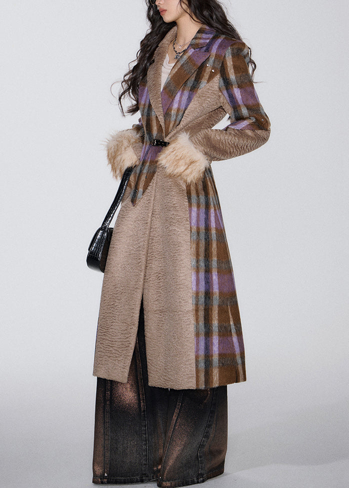 Beautifully Finished Coat in a Timeless Design