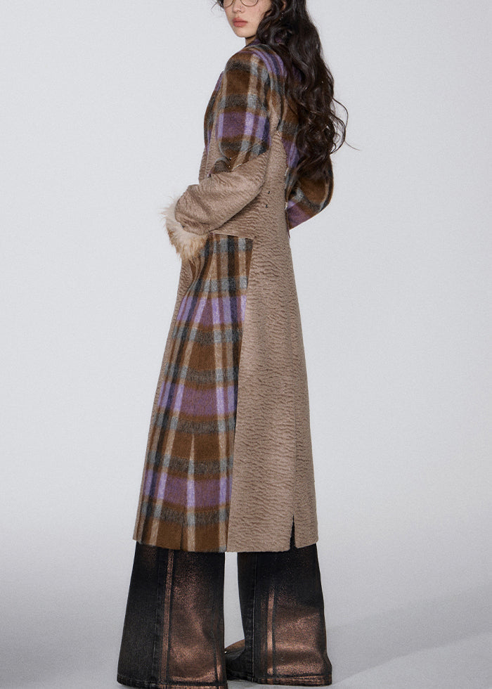 Beautifully Finished Coat in a Timeless Design