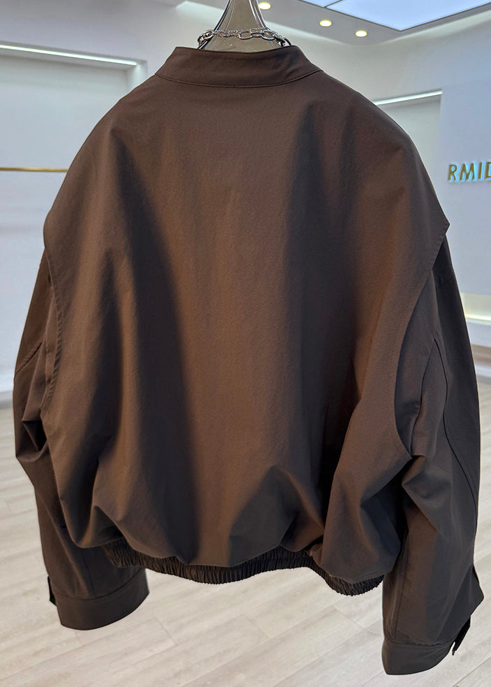 Well Tailored Jacket with a Graceful Silhouette