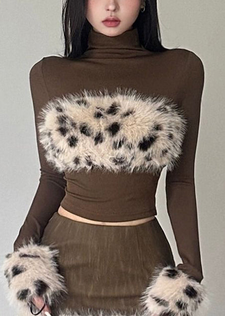 A Vintage Style Top with Delicate Timeless Details