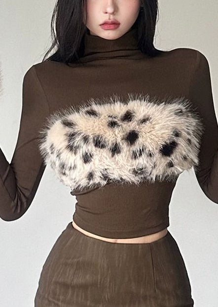 A Vintage Style Top with Delicate Timeless Details