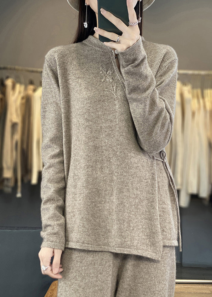 Sophisticated Top with a Clean Classic Look