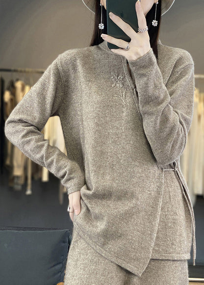 Sophisticated Top with a Clean Classic Look