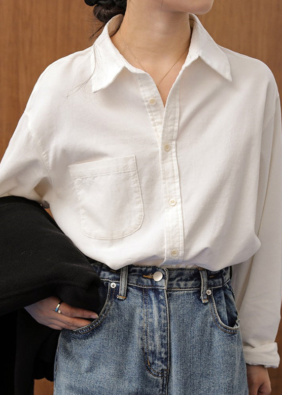 Classic Vintage Blouse with a Flattering Fit