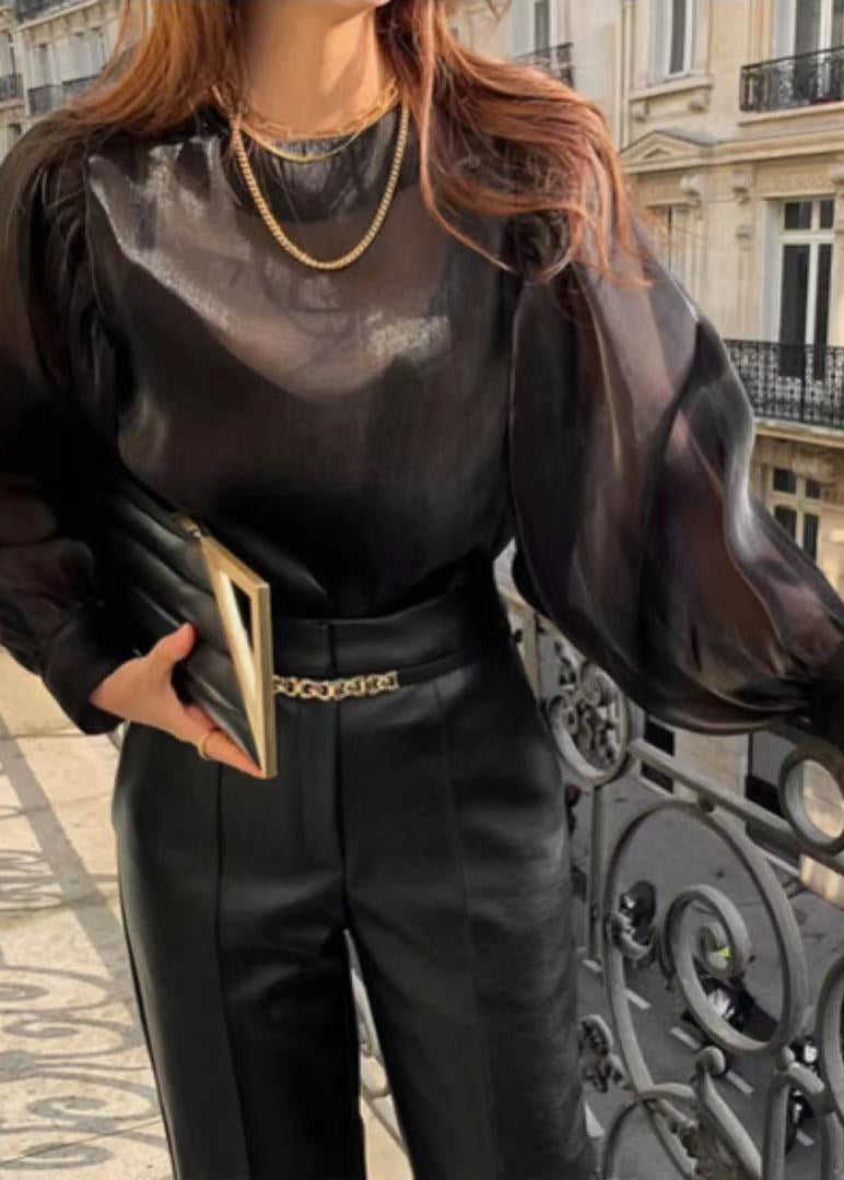 Polished Blouse with an Effortless Classic Look