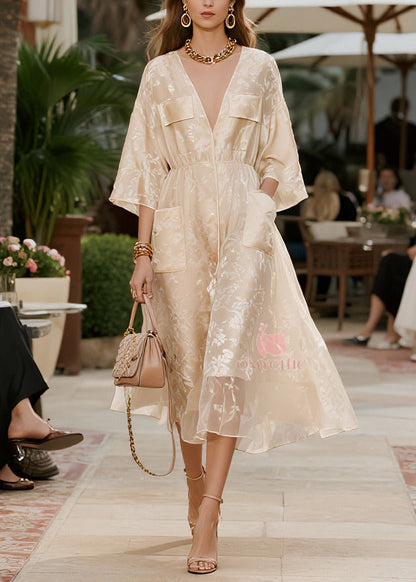 Gracefully Styled Dress for Any Occasion