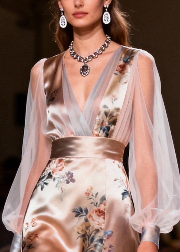 Classic Vintage & Enduringly Stylish Dress