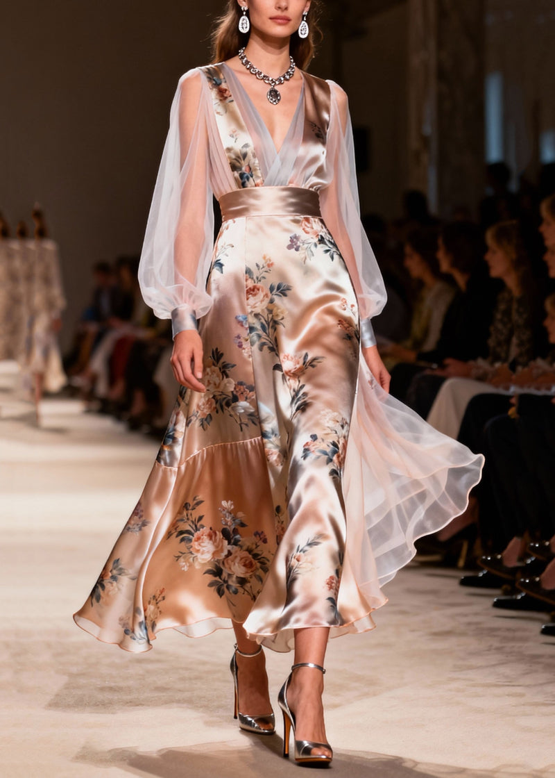 Classic Vintage & Enduringly Stylish Dress