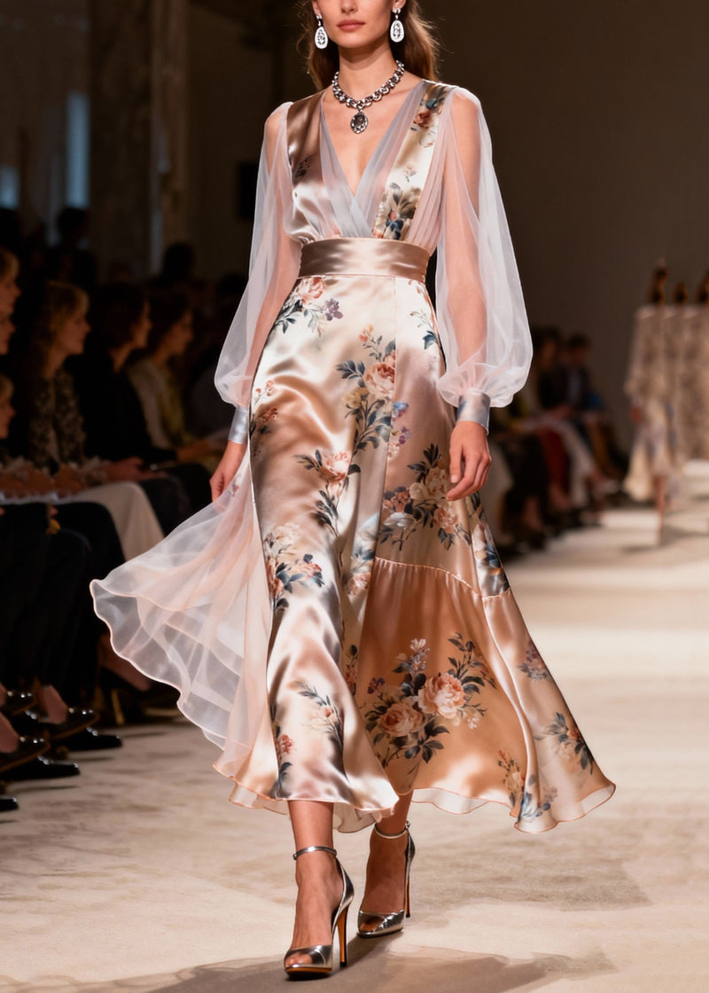 Classic Vintage & Enduringly Stylish Dress