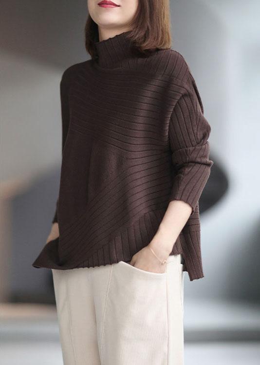 Well Tailored Sweater with a Graceful Silhouette