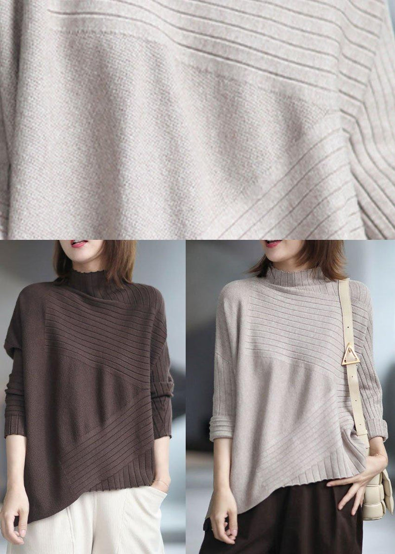 Well Tailored Sweater with a Graceful Silhouette