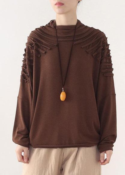 Well Tailored Sweater with a Graceful Silhouette