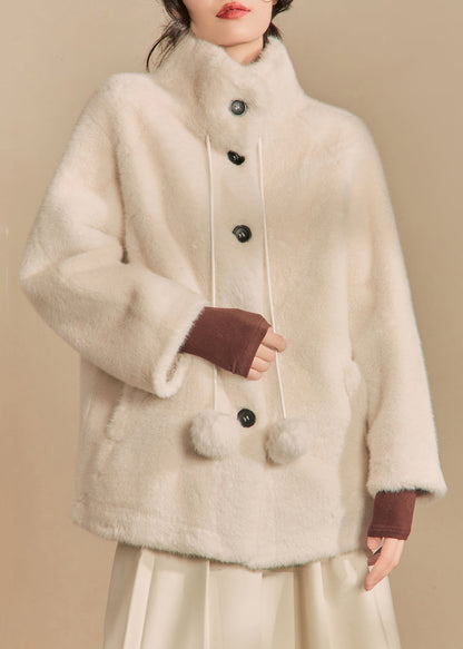 Classic Vintage & Enduringly Stylish Coat