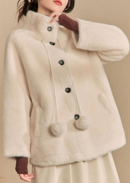 Classic Vintage & Enduringly Stylish Coat