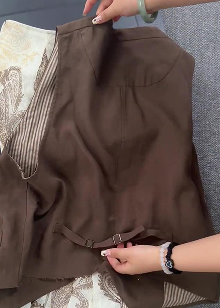 Elegantly Styled Coat for Everyday Wear