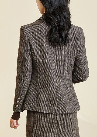 Elegantly Styled Coat for Everyday Wear