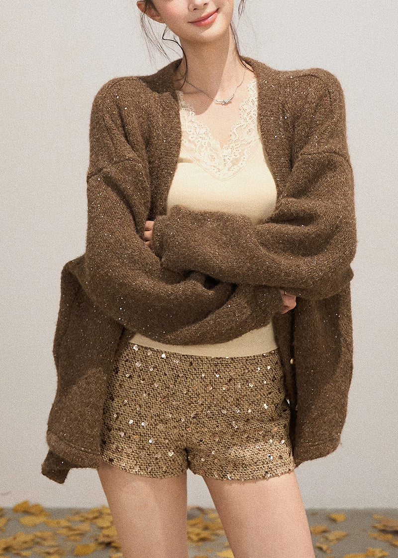 Effortlessly Elegant Cardigan with a Timeless Design