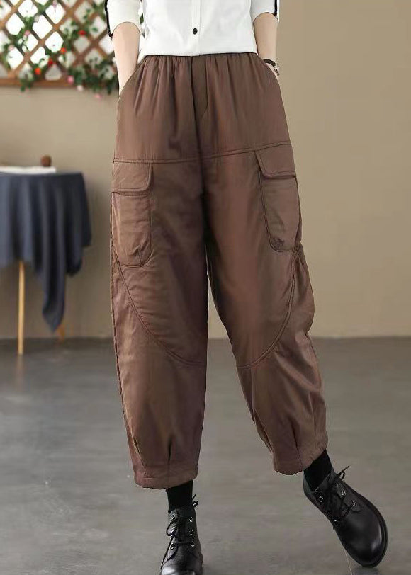 Effortlessly Elegant Pants with a Timeless Design