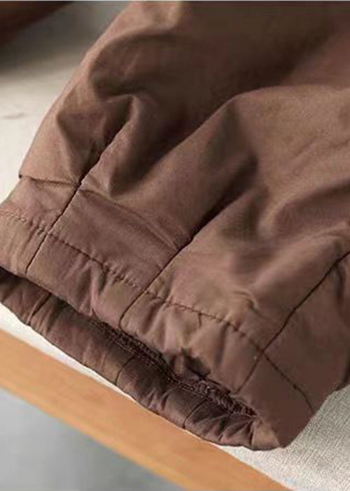 Effortlessly Elegant Pants with a Timeless Design
