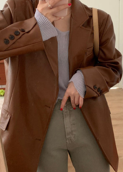 Classic Vintage Coat with a Flattering Fit