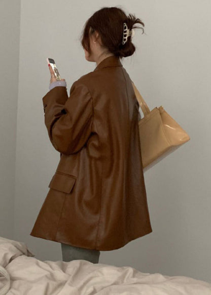 Classic Vintage Coat with a Flattering Fit